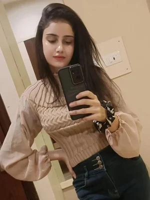 Independent Sector 15 Noida Call Girl